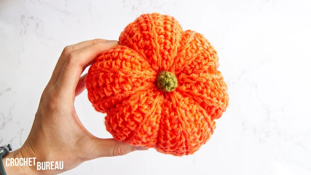 easy crochet pumpkin