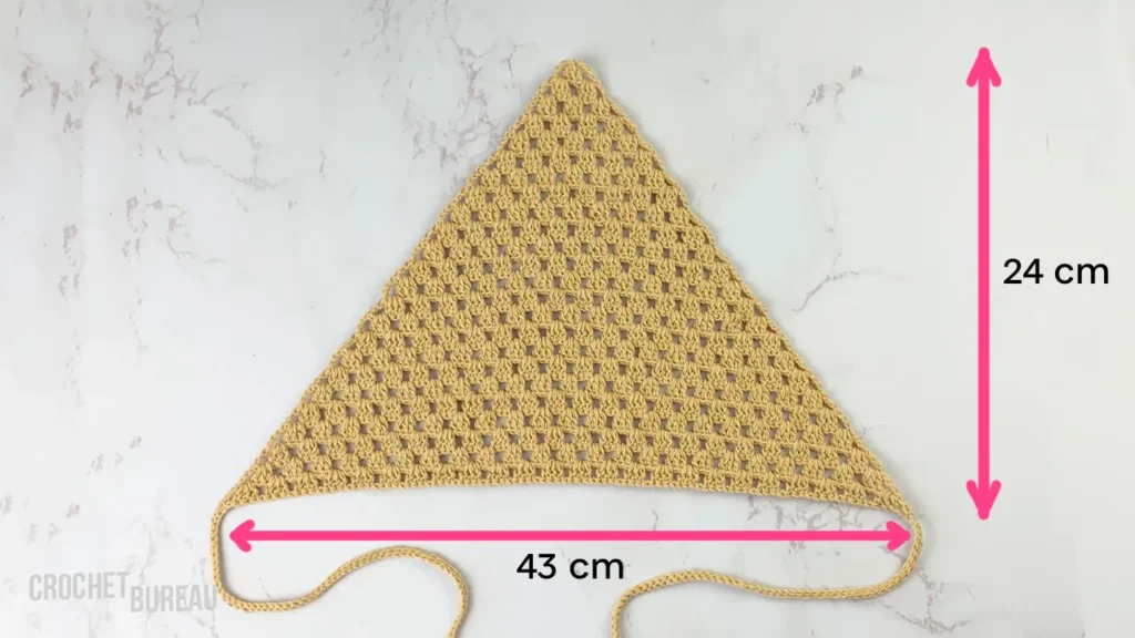 kerchief crochet height is 24 centimeters